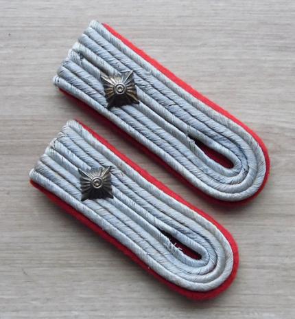 Artillery Officers Shoulder Boards