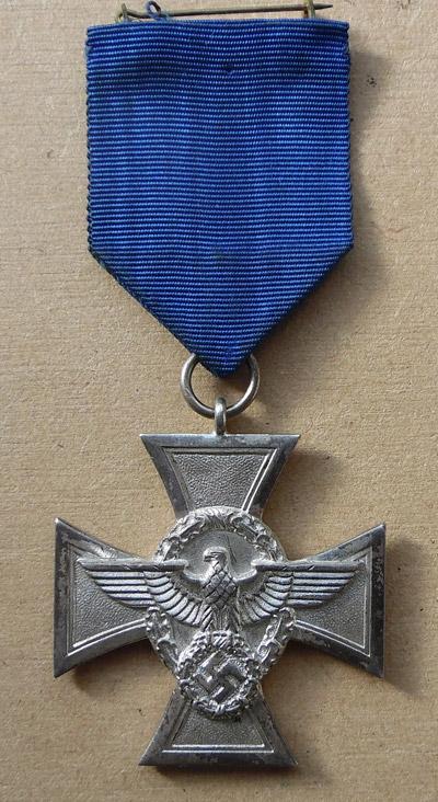 Police 18 Year Service Medal