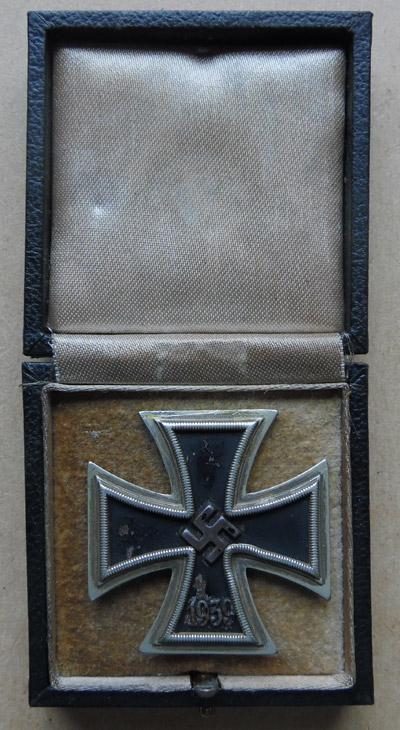 Cased Iron Cross 1st class