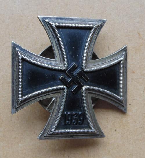 Screwback Iron Cross 1st Class